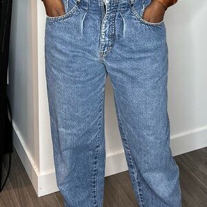 Mom Jeans